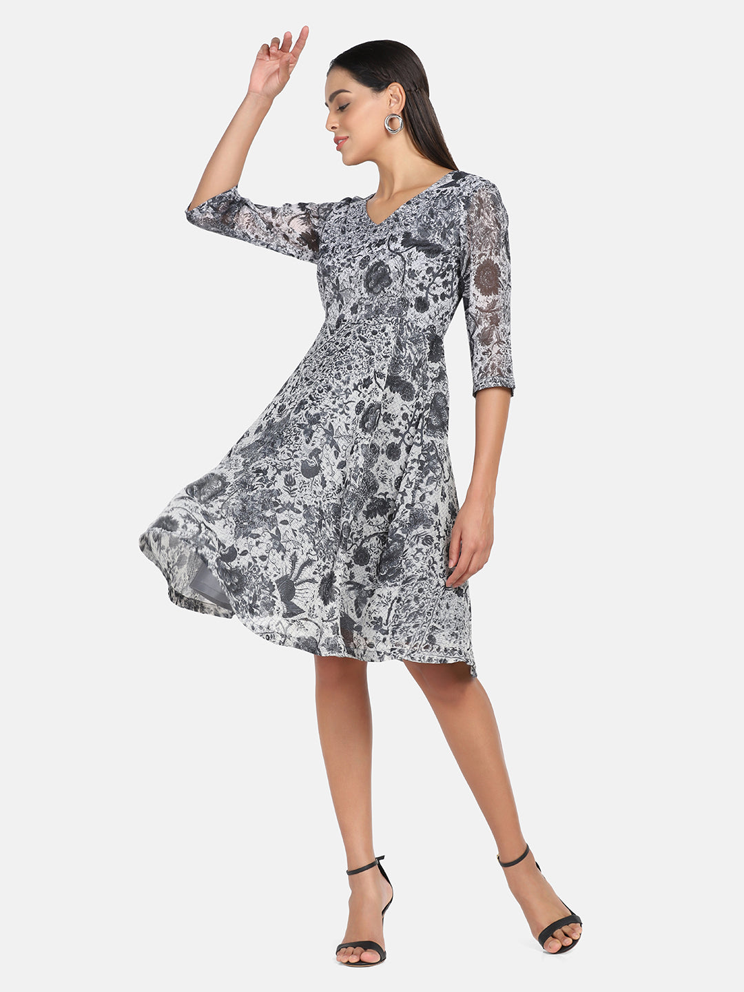 Abstract Print  Outdoor Dress - Grey and White