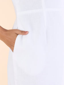 Elegant White Pure-Cotton Wrapped Dress With Classic Button Closure