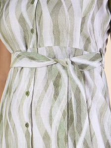 Women Green Button-Up Slit Hem Printed midi dress with Belt Details