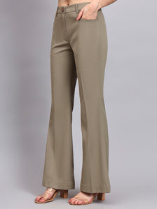 Stretch-Fit Pastel Fern Green Power Suit with Sharp Notch Collar