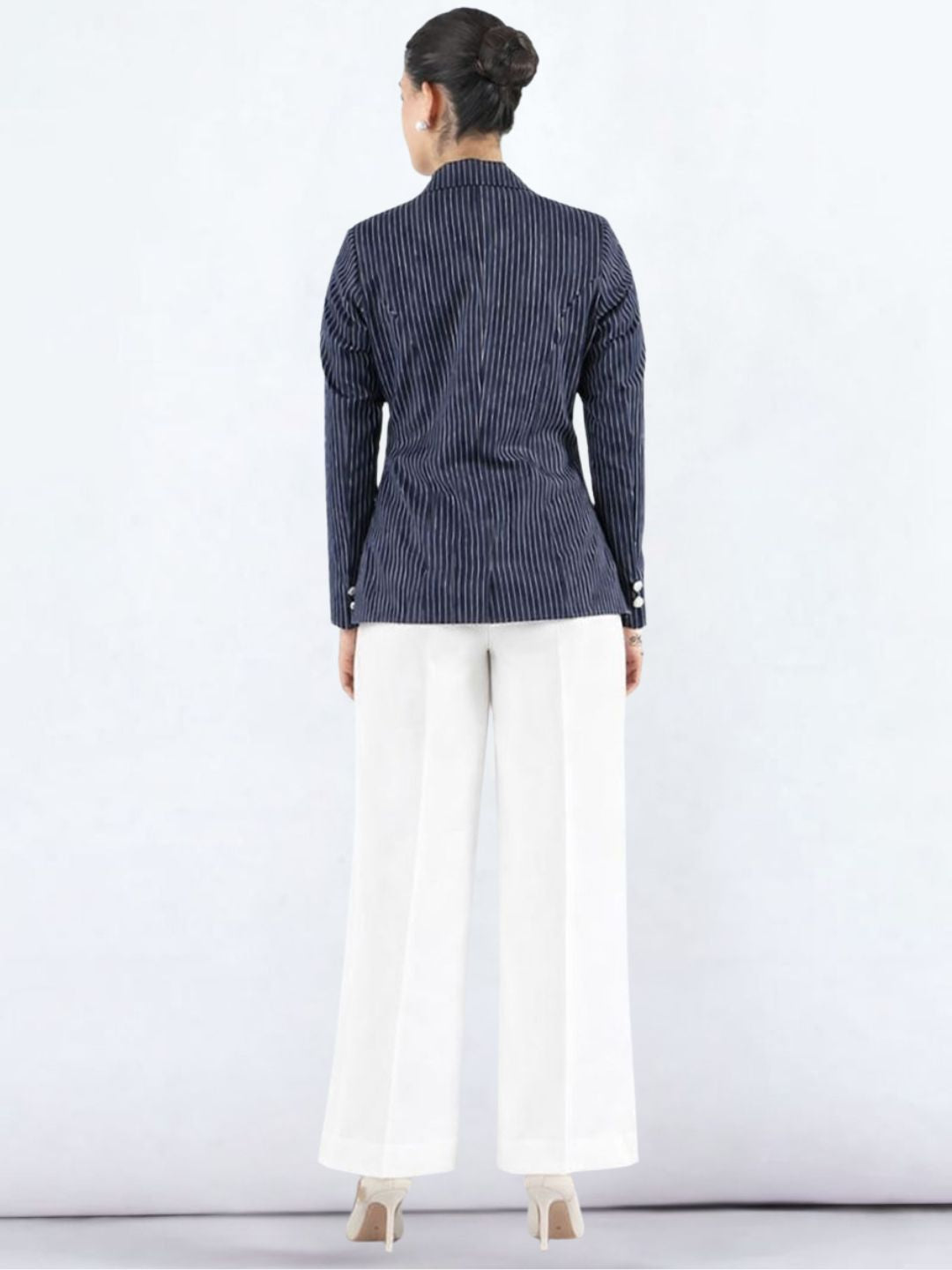 Women Striped Single-Breasted Blazer Paired With Classic Straight Fit High-Rise Pleated Trousers