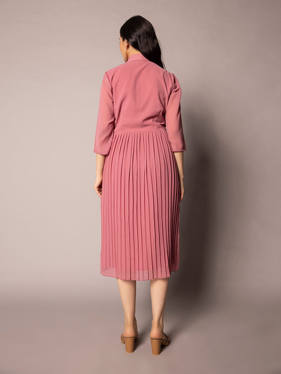 Crepe Collared Dress - Pink