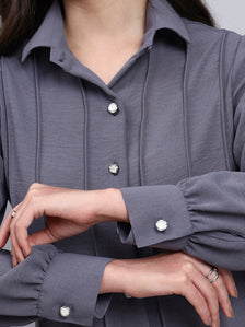 Women Modern Vertical Seam Detailing Full Sleeve Shirt