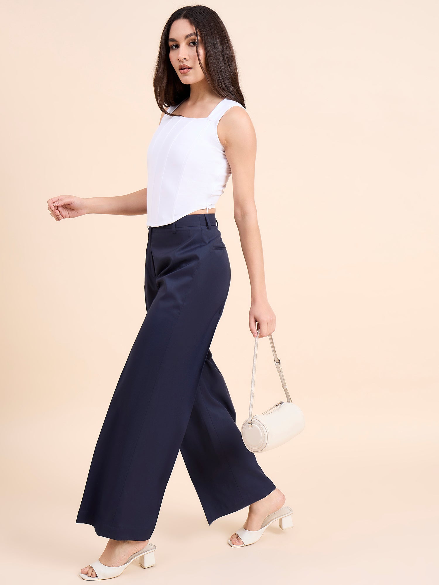 Solid White Square Neck Corset Crop Top In Stretch Fabric