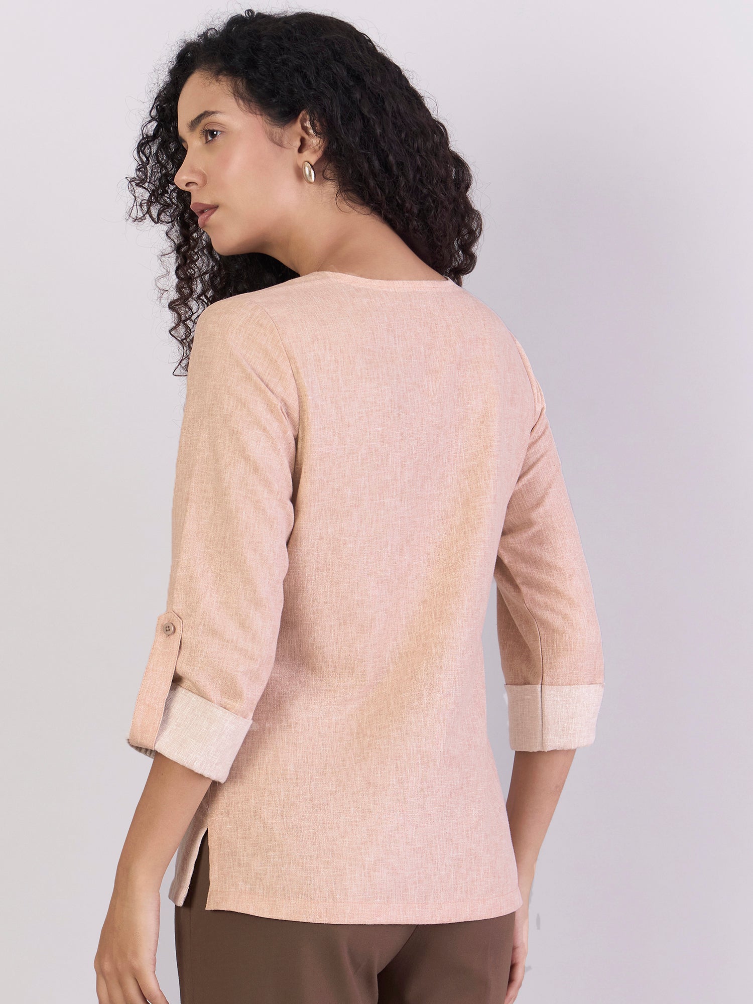 Women Contrast trims loose fit Blouse with button-details
