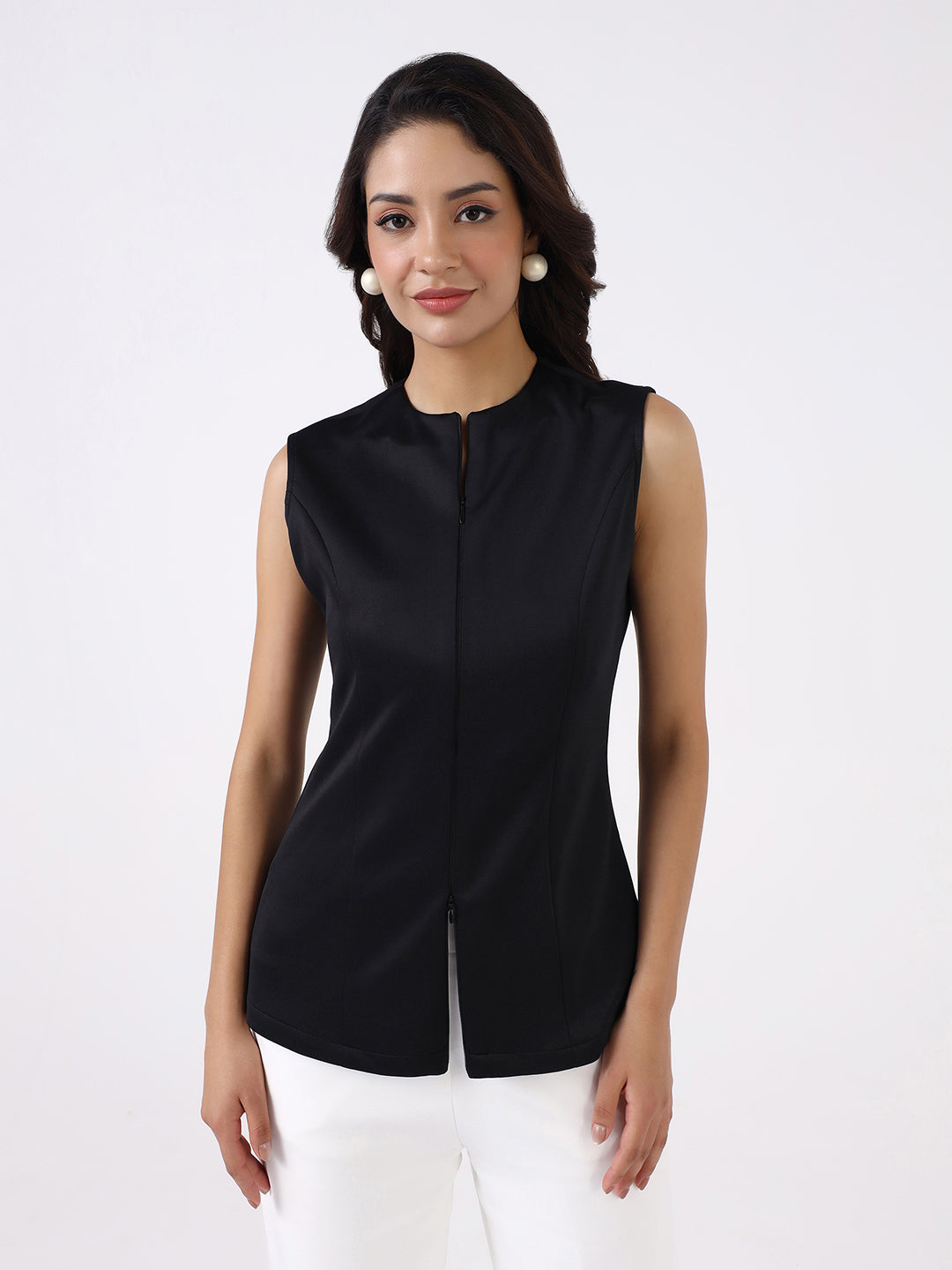 Women Black Sleeveless Top