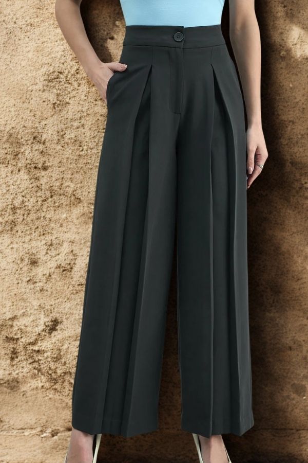 Women Comfort Loose Fit High-Rise Easy Wash Pleated Trousers