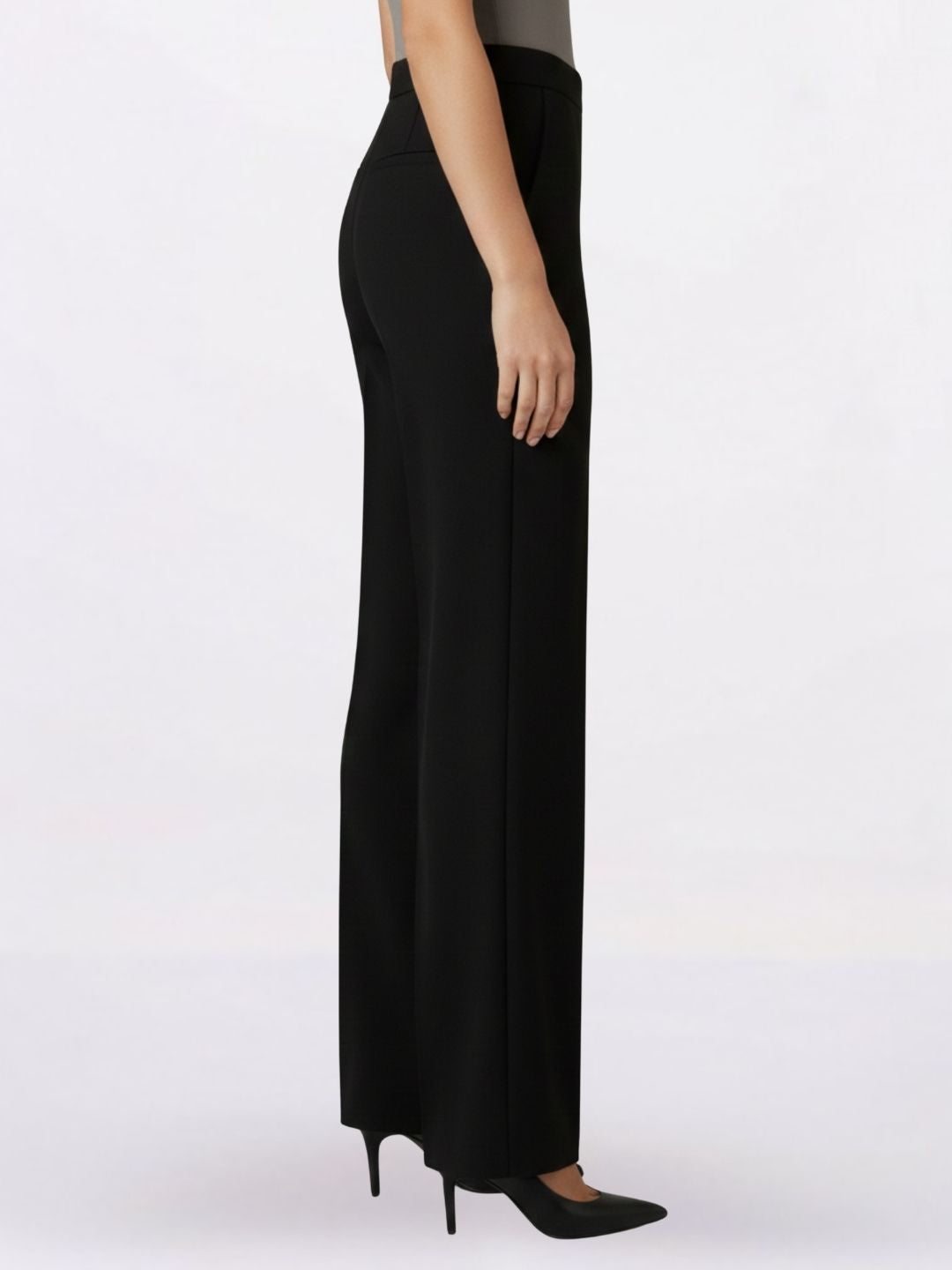 Women Black Solid Trouser