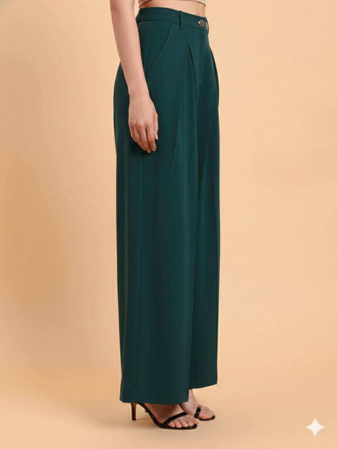 Women Green Invert Pleated Trouser