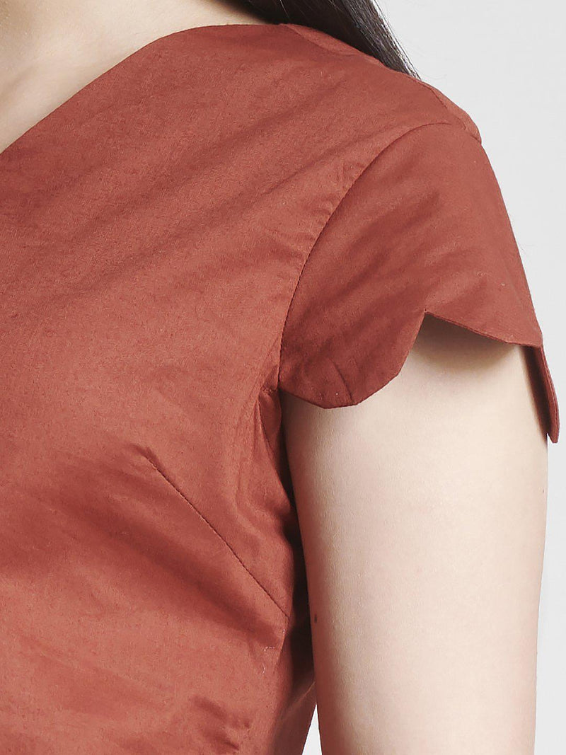 V Neck Scalloped Detailed Cotton Top For Women - Brick Red